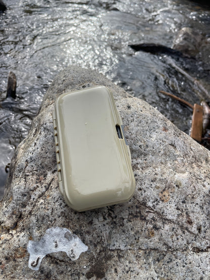 Double sided foam flybox